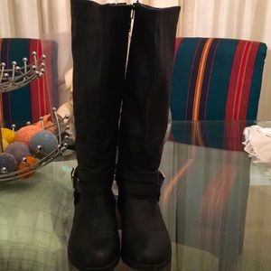 Black Leather Boots